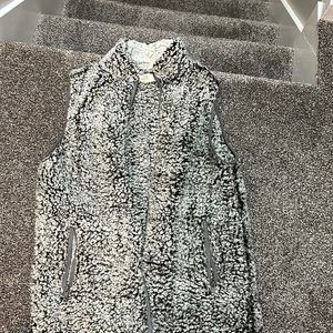 Thread and Supply Fuzzy Zip-Up Vest